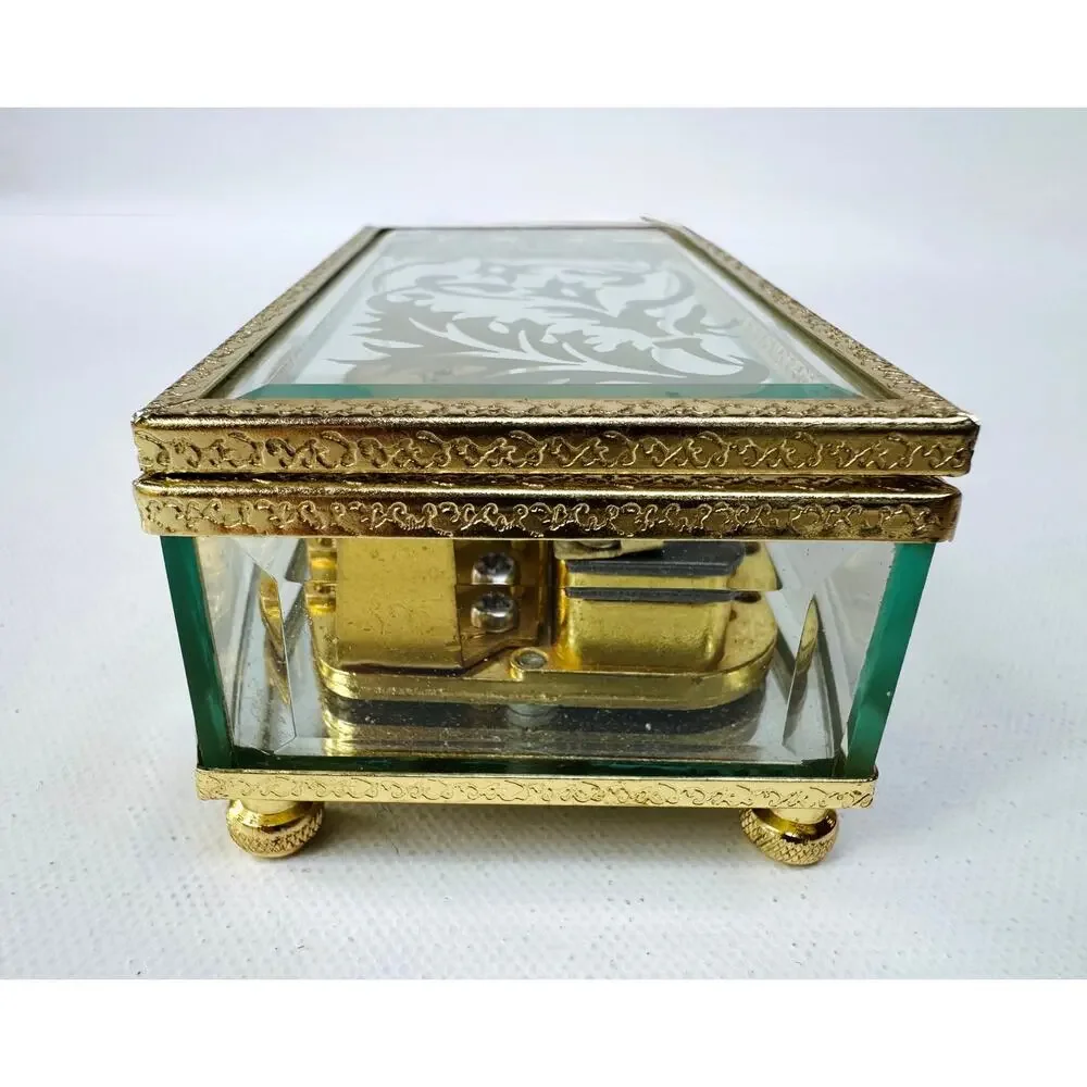 Vintage Yunsheng Beveled Glass Jewelry Box Music Box